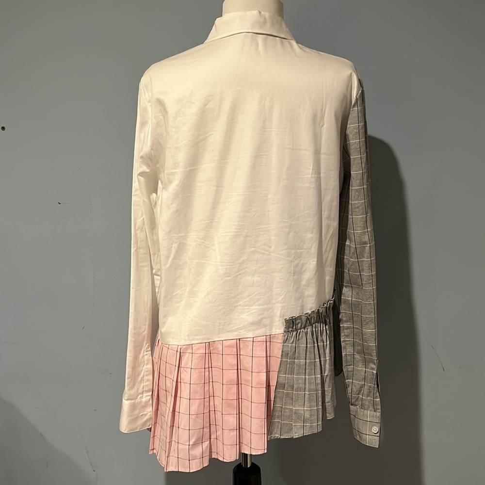 Scripted Asymmetrical 3/4 Button Down Pull Over B… - image 5